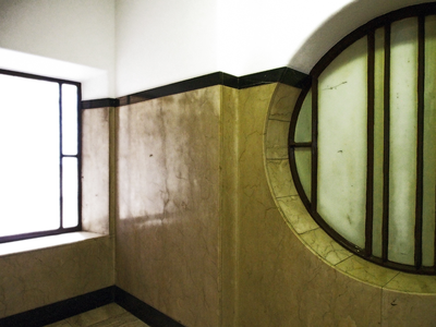 827983 Interieur van het pand Biltstraat 62-68 ( Flatgebouw Biltstraat ) te Utrecht: trappenhuis in Art-Deco stijl.